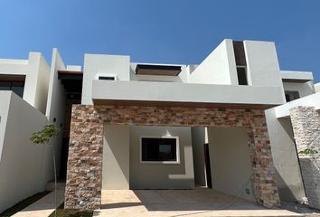 Casa en fraccionamiento en  Santa Gertrudis Copo, Mérida, Yucatán, México