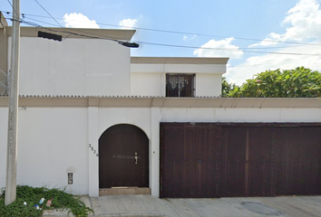 Casa en  Pino De Alepo, Villa Los Pinos, Monterrey, Nuevo León, México