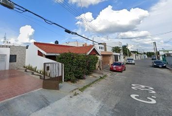 Casa en  Calle 39, Las Brisas, Mérida, Yucatán, México
