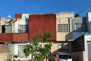 Casa en fraccionamiento en  Gonzalo Guerrero 11, Sm 223, Paseos Kabah, Cancún, Quintana Roo, México