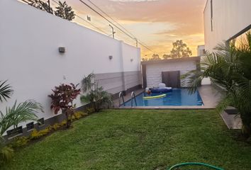 Casa en  Jirón Acapulco 600-698, Cuadra 6, Ur. El Sol De La Molina Etapa Ii, La Molina, Lima, 15026, Per