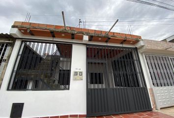 Casa en  Calle 5 #17-65, Cúcuta, Norte De Santander, Colombia