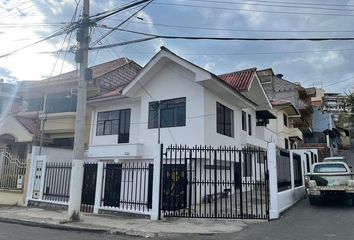 Casa en  Azogues, Ecuador