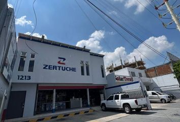 Local comercial en  Avenida Manuel Ávila Camacho 1213, Mezquitan, Guadalajara, Jalisco, México