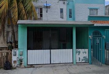 Casa en  C. Monteatlas Sm 208, Calakmul, 77519 Cancún, Q.r., México