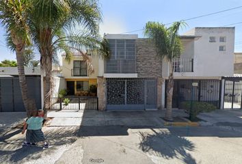 Casa en  Calle Volcán Malinche, Huentitán El Bajo, Guadalajara, Jalisco, México