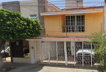 Casa en  Avenida Isla Deseada, Jardines De San José, Guadalajara, Jalisco, México