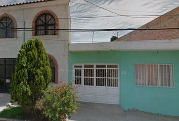 Casa en  Aralia, Colinas Del Valle, Lagos De Moreno, Jalisco, México