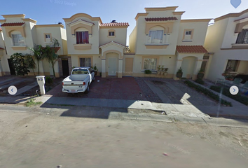 Casa en  Cda. Saint Denis, Guaymas, Sonora, México