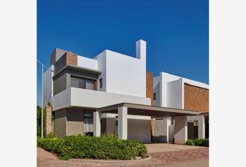 Casa en fraccionamiento en  Altozano, Altozano, Gómez Palacio, Durango, México