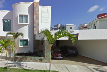 Casa en  Av Holbox 2, Sm 11, Cancún, Quintana Roo, México