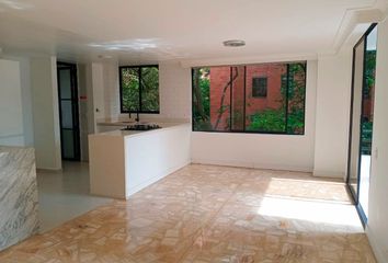 Apartment for rent in Santa María de Los Ángeles, Medellín
