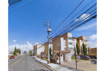 Casa en fraccionamiento en  José Martí 200, Mz 028, Barrio De Tlacopa, 50070 Toluca De Lerdo, Méx., México