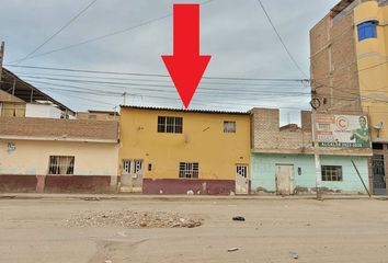 Casa en  Av. San Martin De Porres 1232, José Leonardo Ortiz, Chiclayo, Perú