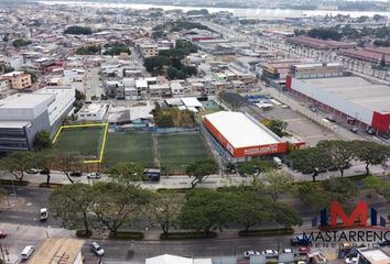 Terreno Comercial en  Av Isidro Ayora, Guayaquil, Ecuador