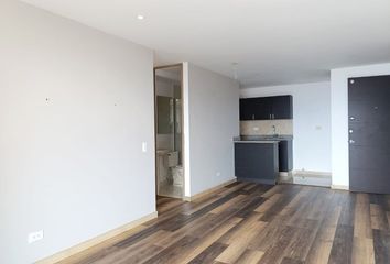 Apartment for rent in Loma de los González, Medellín