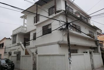 Casa en  Simón Bolívar, Guayaquil, Ecuador
