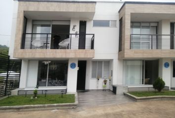 Casa en  Pinares Médica, Calle 9, Pereira, Risaralda, Colombia