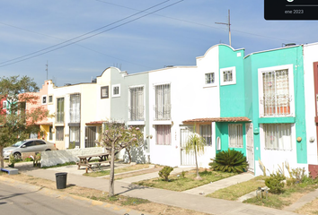 Casa en  Puerta Del Llano, Avenida Ganaderos De Jalisco, Puerta Del Llano, Zapopan, Jalisco, México