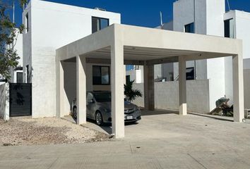 Casa en condominio en  Pueblo Conkal, Conkal