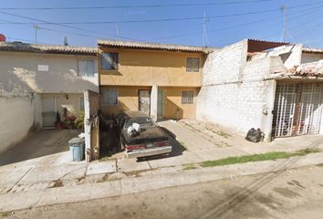 Casa en  De Los Pinos, El Panorámico Ii, Tonalá, Jalisco, México