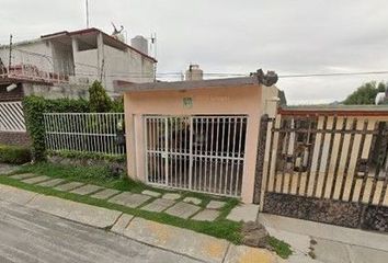 Casa en  C. Pinzón 231, Mz 012, Las Alamedas, 52970 Cdad. López Mateos, Méx., México