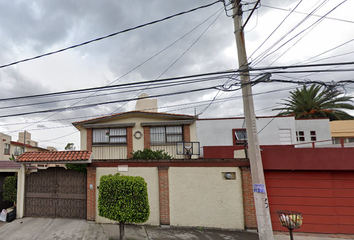 Casa en  Sabinos 17d, Manzana 011mz 011, Jardines De San Mateo, 53240 Naucalpan De Juárez, Méx., México