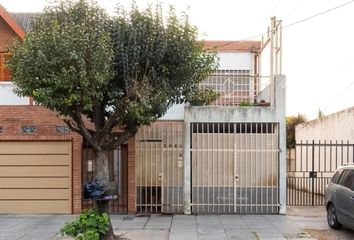 Casa en  Garibaldi 2051, Villa Luzuriaga, Provincia De Buenos Aires, Argentina