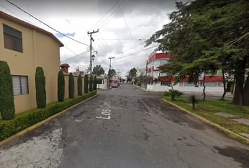 Casa en  Ciruelos, Casa Blanca, Metepec, Estado De México, México