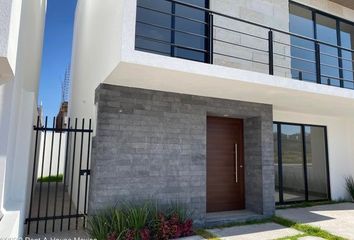 Casa en  San Isidro Juriquilla, Juriquilla, Querétaro, México