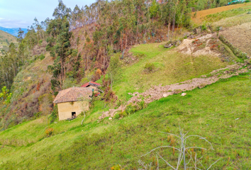 Terreno Comercial en  66cq+34x, Ave. Siglo Xx, Paute, Ecuador