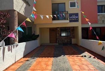 Casa en condominio en  Av Valdepeñas 2837, Francisco Villa, Zapopan, Jalisco, México