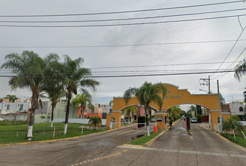 Casa en fraccionamiento en  Circuito Matusalen, Jardines Del Edén, Jalisco, México