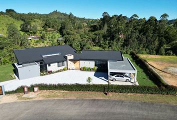 Casa en  El Retiro, Retiro, Antioquia, Colombia