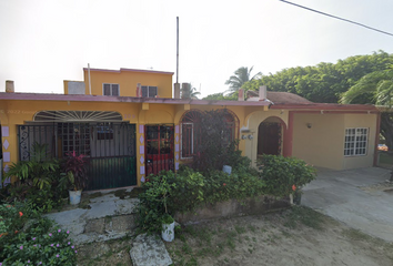 Casa en  Huatusco, 96535 Lomas De Barrillas, Ver., México
