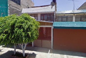 Casa en  Valle De Florido, Valle De Aragon 1ra Sección, Ciudad Nezahualcóyotl, Estado De México, México