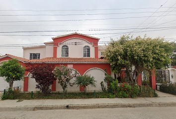 Casa en  18 De Marzo 1751, Hidalgo, Ensenada, Baja California, México