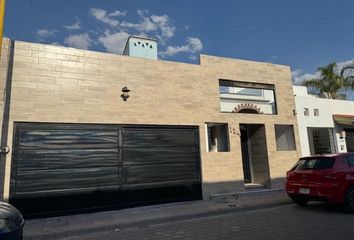 Casa en  Cordillera De Los Alpes Poniente, Jardines De La Concepción Ii, Aguascalientes, México