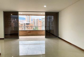 Apartamento en  Castropol, Medellín