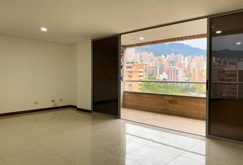 Apartamento en Poblado, Medellín