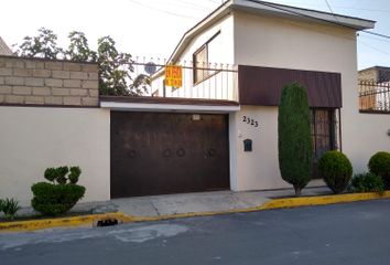 Casa en  Oyamel 2323, Casa Blanca, 52175 San Jerónimo Chicahualco, Méx., México