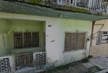 Casa en  Cerrada Juárez, Tepito, Las Choapas, Veracruz, México