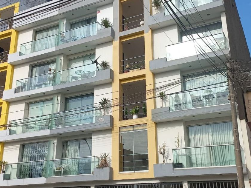 venta Departamento en Los Olivos, Lima (1021027)