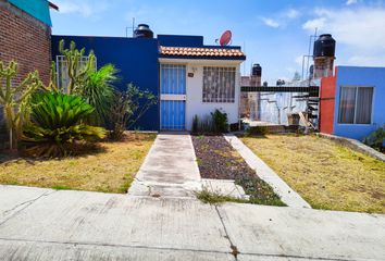 Casa en  Fraccionamiento Ruiseñores, Gema, Michoacán, México