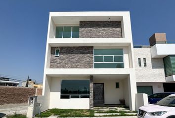 Casa en fraccionamiento en  Residencial Platinum, Avenida La Principal, Mineral Del Oro, Pachuca De Soto, Estado De Hidalgo, México