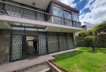 Casa en  Av. 6 De Diciembre & Bélgica, Quito, Ecuador