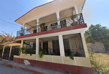 Casa en  Olinalá 9, Joyas De Iguala, Iguala De La Independencia, Guerrero, México