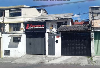 Departamento en  Calle Almería 2-235, Quito, Ecu