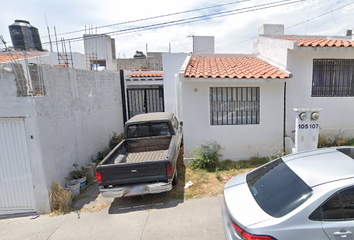 Casa en  Tallo 105, Jardines De Villas De Santiago, Santiago De Querétaro, Querétaro, México