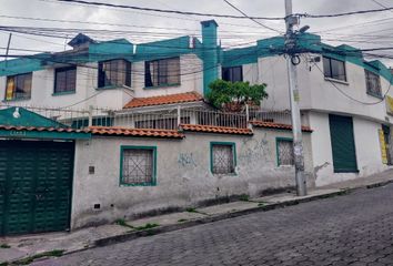 Casa en  Cabo Yepez & Husares, Quito, Ecuador